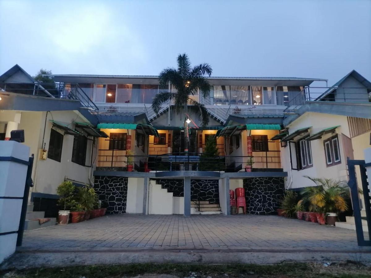 Vagamon Lake Palace Albergue Exterior foto